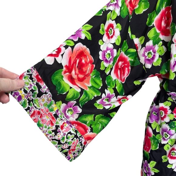 Vintage Victoria's Secret Womens Robe‎ One Size Satin Floral Belted Gold Label - Picture 5 of 8